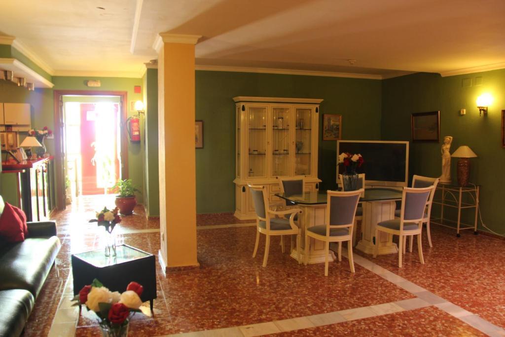 Hotel Vazquez Diaz Nerva Екстер'єр фото